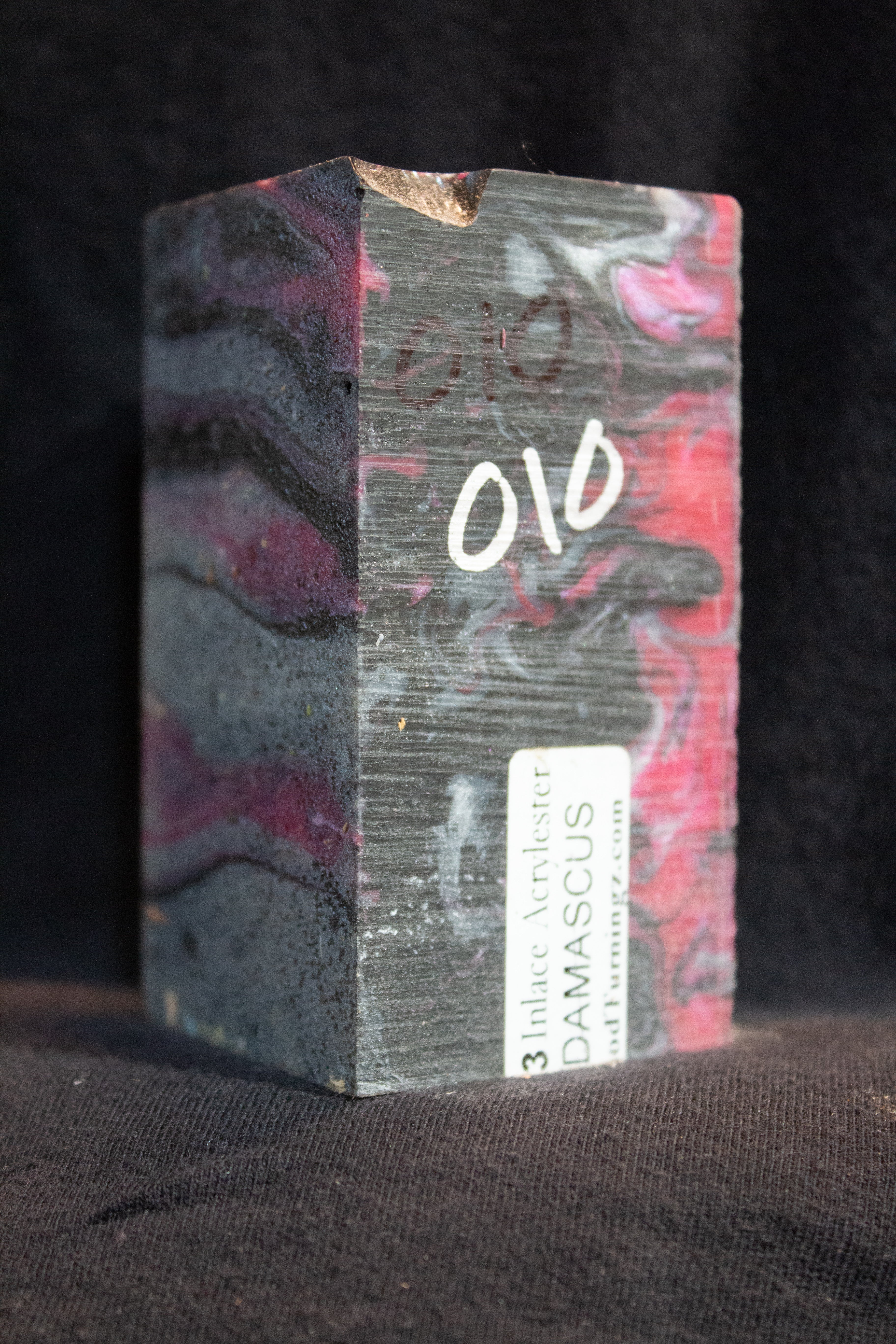 custom call- Pink Demascus