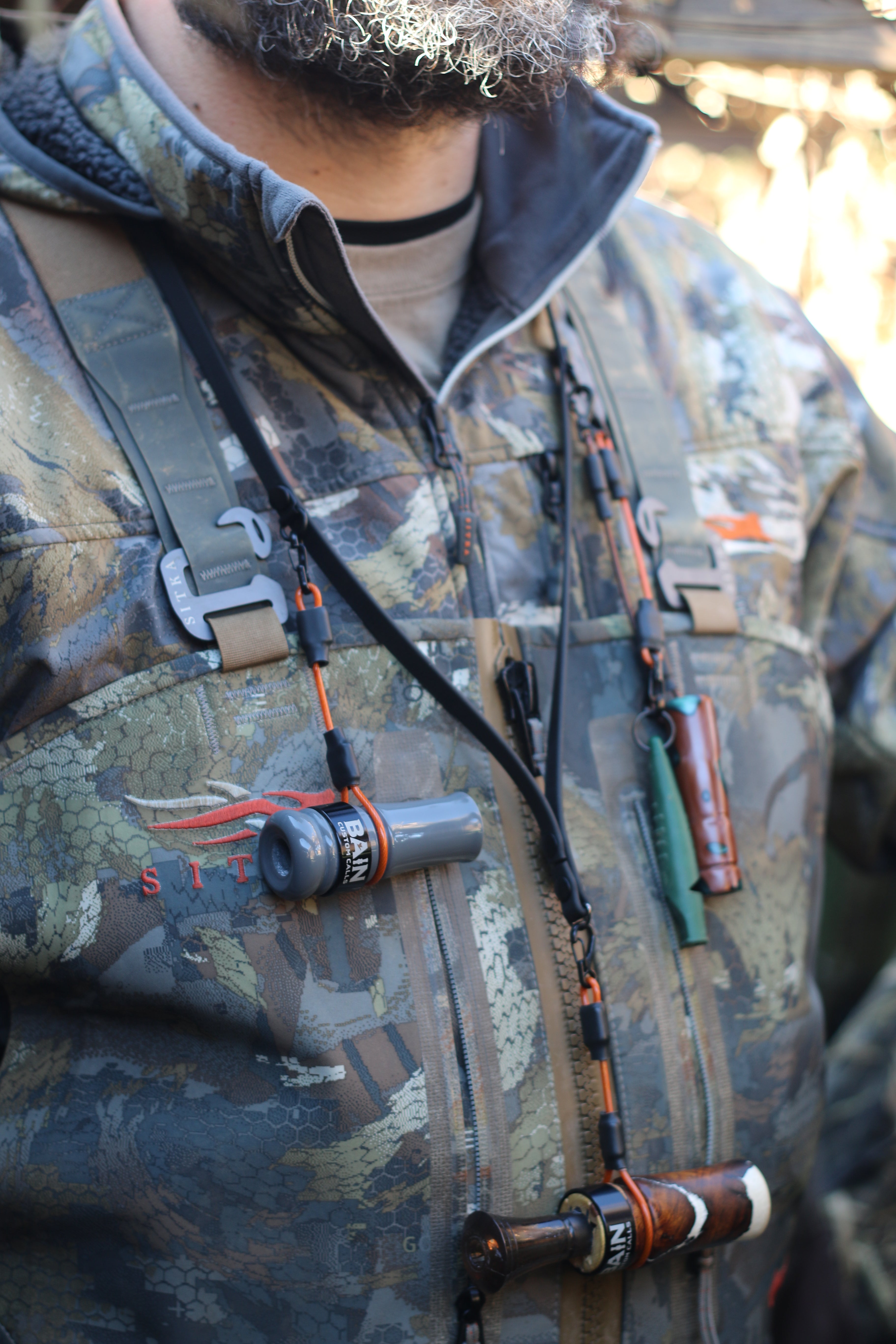 Minimalist call lanyard